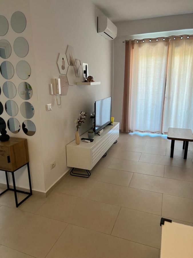 Apartment Artemis Himarë Dış mekan fotoğraf