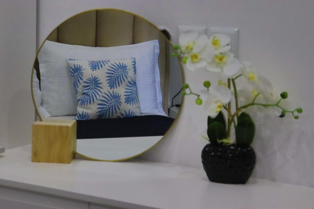 Apartment Artemis Himarë Dış mekan fotoğraf