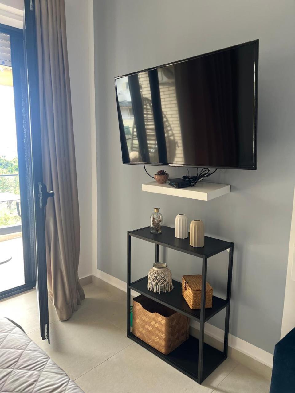 Apartment Artemis Himarë Dış mekan fotoğraf