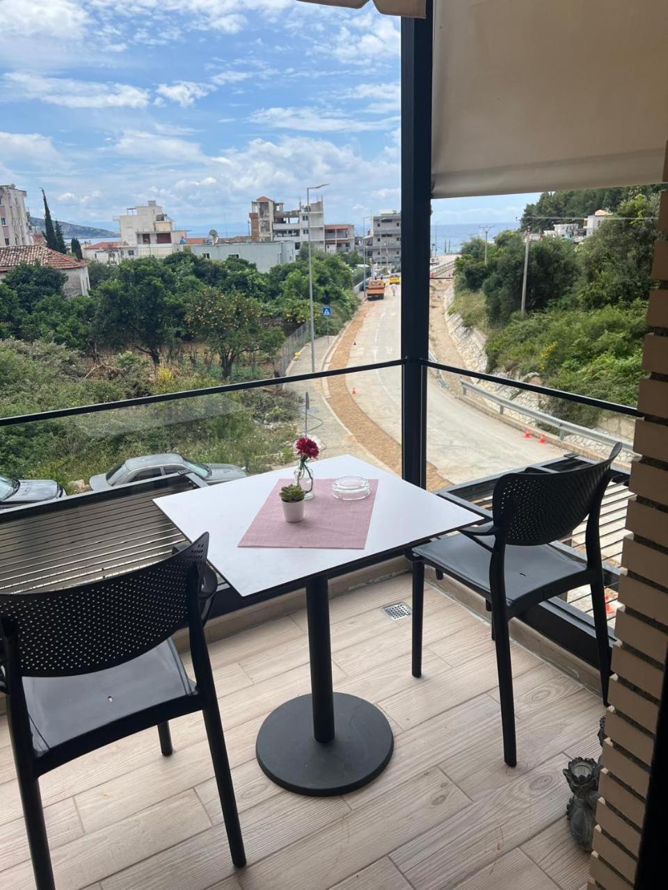 Apartment Artemis Himarë Dış mekan fotoğraf
