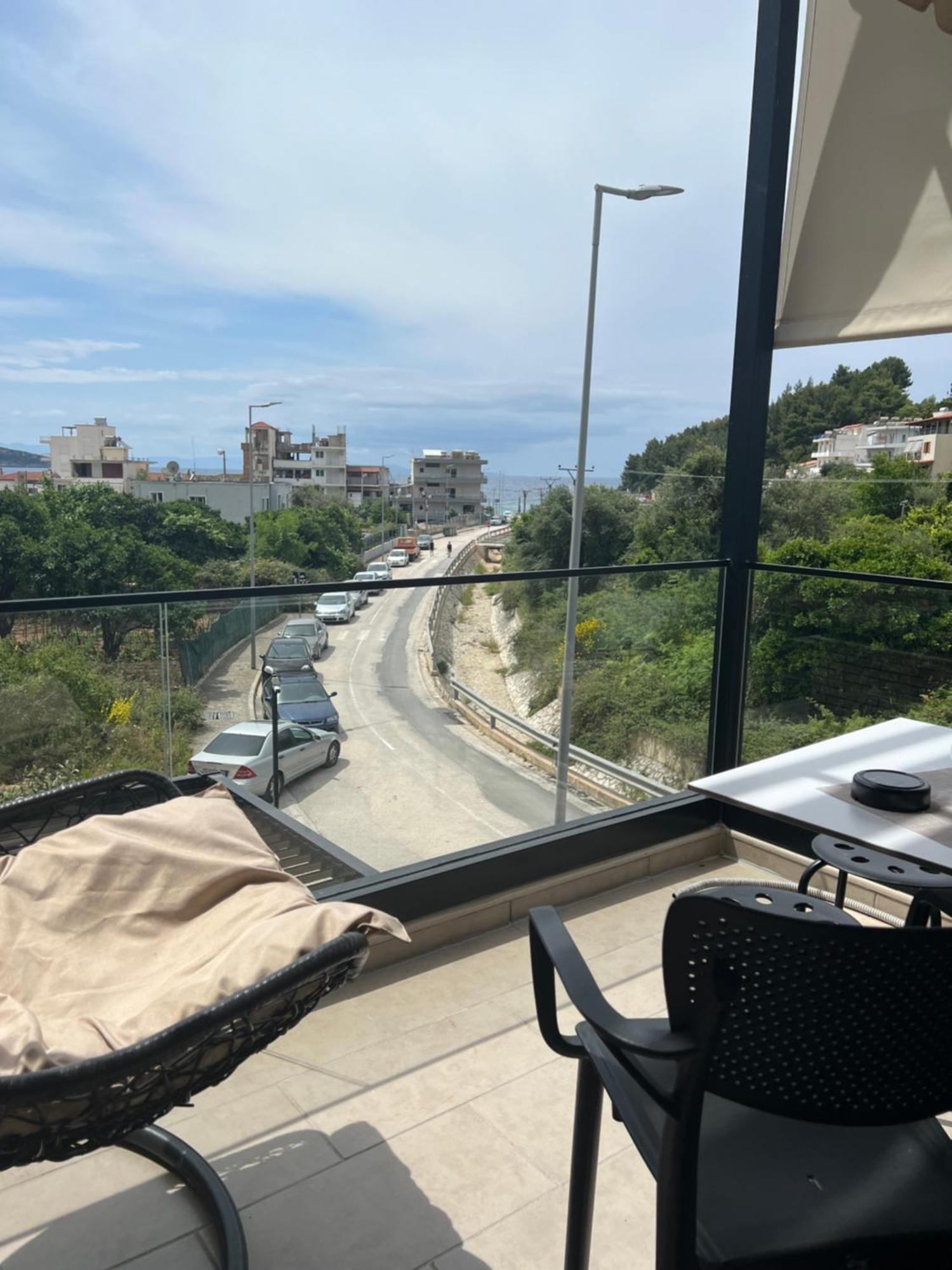 Apartment Artemis Himarë Dış mekan fotoğraf