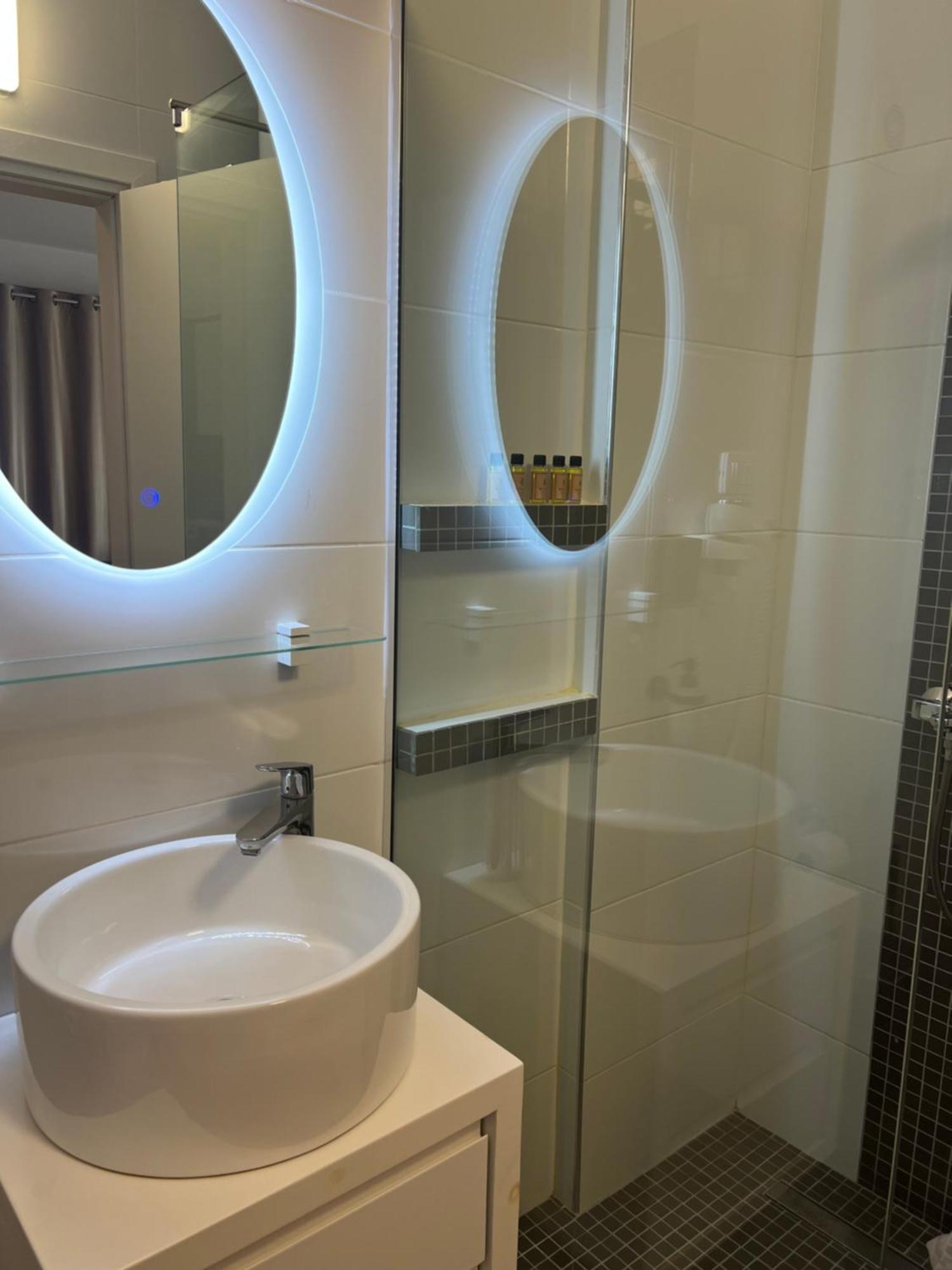 Apartment Artemis Himarë Dış mekan fotoğraf